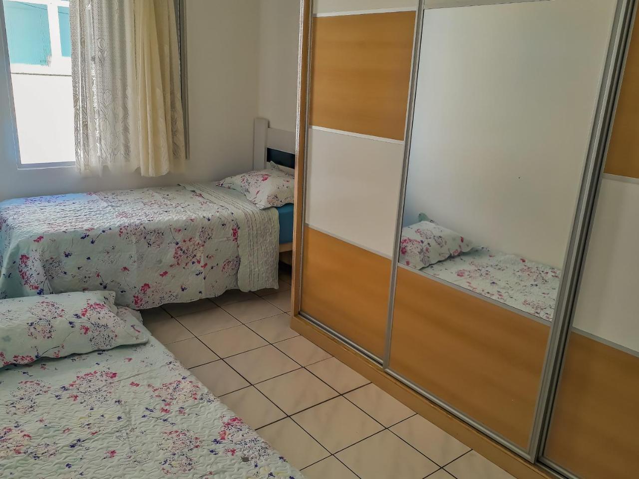 Apto A 70 Metros Da Praia, Piscina, 03 Ar Condicionados, Vaga De Garagem Florianópolis Exterior foto